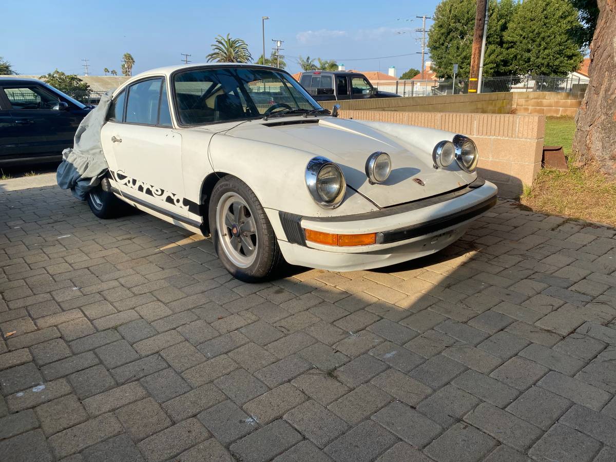 912-e-1976-white-4