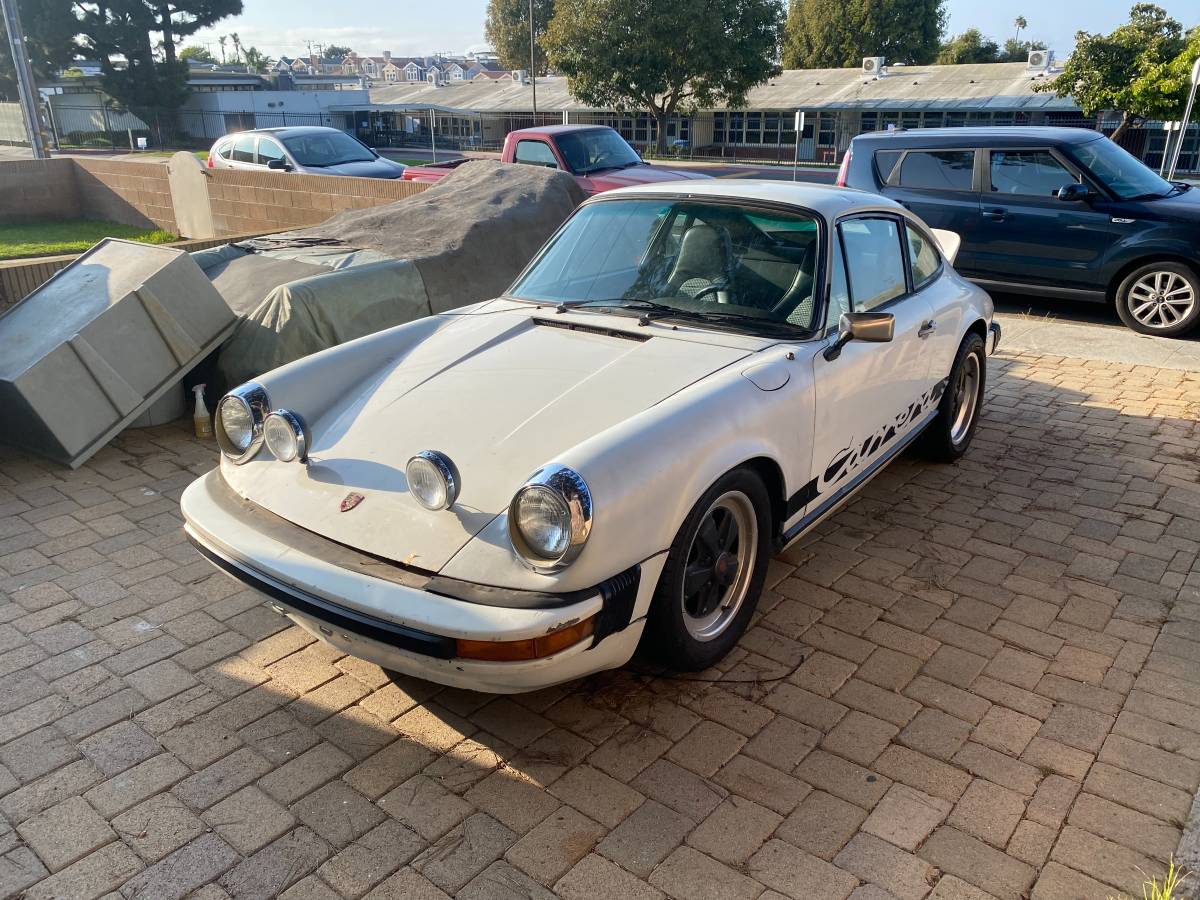 912-e-1976-white-5