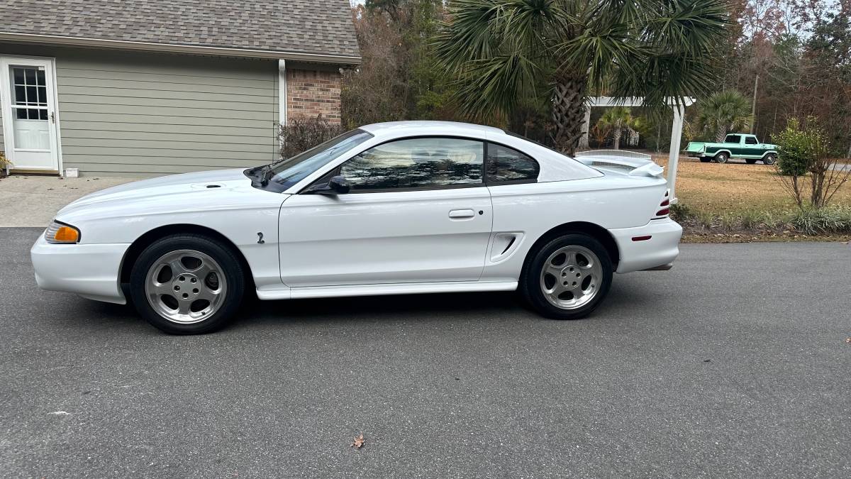 94-cobra-mustang-coupe-1994-white-2