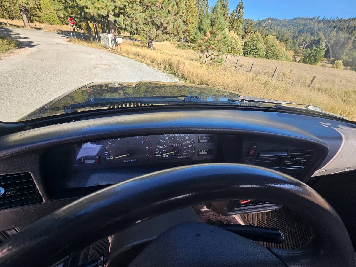 94-toyota-pickup-1994-9