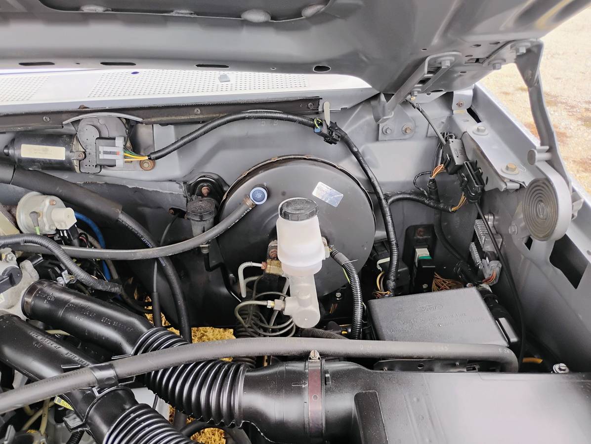 95-f150-xl-1995-silver-3