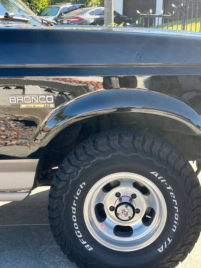 96ford-bronco-1996-black-5
