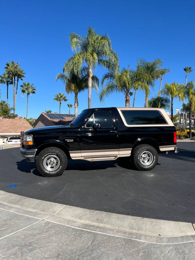 96ford-bronco-eddie-bauer-4x4-1996-black-1