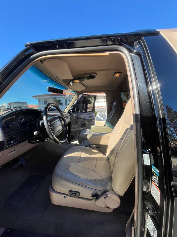 96ford-bronco-eddie-bauer-4x4-1996-black-3