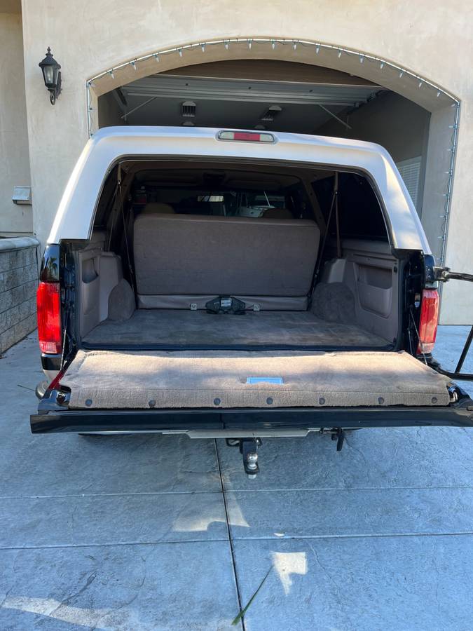 96ford-bronco-eddie-bauer-4x4-1996-black-8