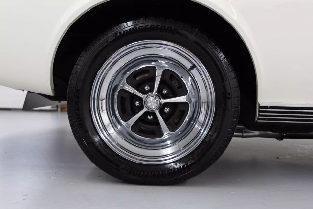 AMC-AMX-1968-Coupe-21