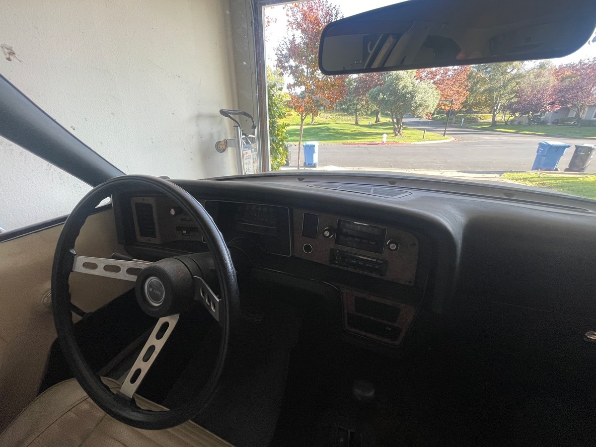 AMC-Pacer-1976-Coupe-6