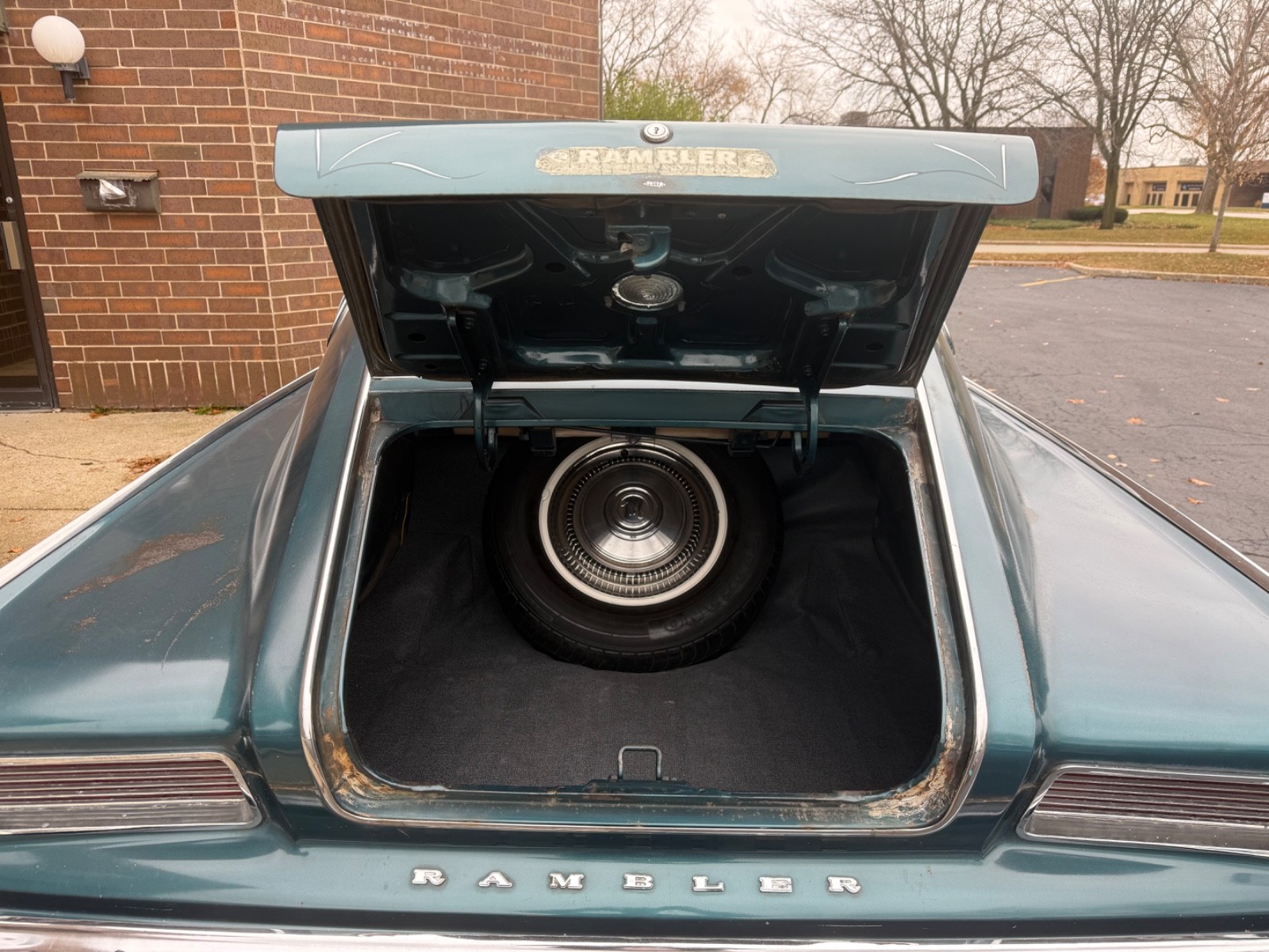 AMC-Rambler-1965-Fastback-21