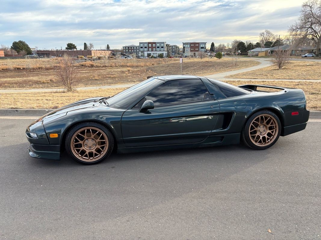 Acura-NSX-1995-Coupe-16