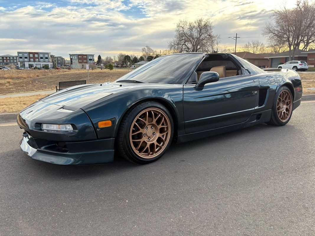 Acura-NSX-1995-Coupe-37