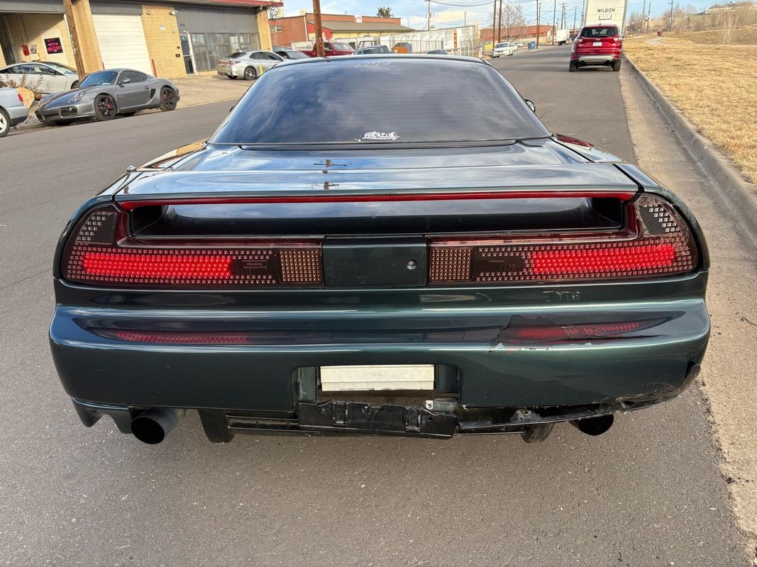 Acura-NSX-1995-Coupe-5