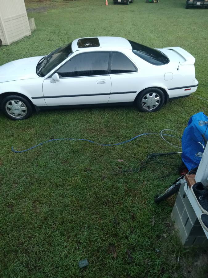 Acura-legend-1992-white