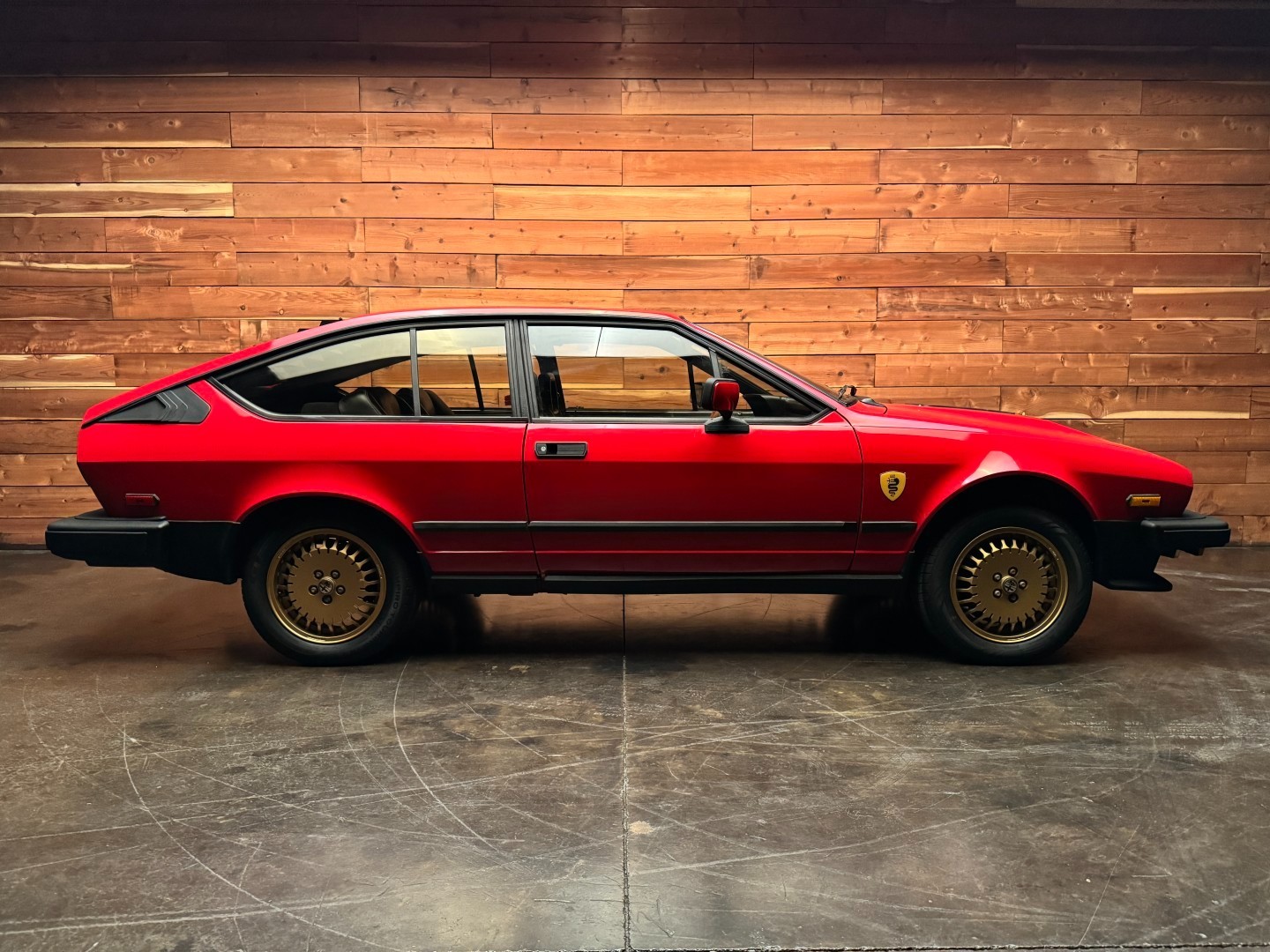 Alfa-Romeo-GTV-1986-1