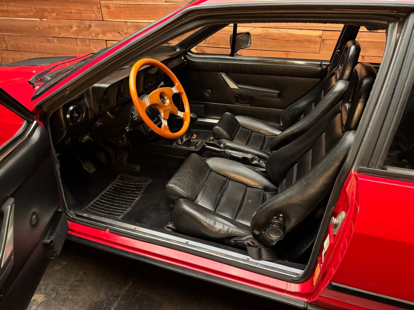 Alfa-Romeo-GTV-1986-16
