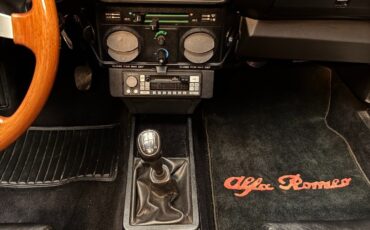 Alfa-Romeo-GTV-1986-19