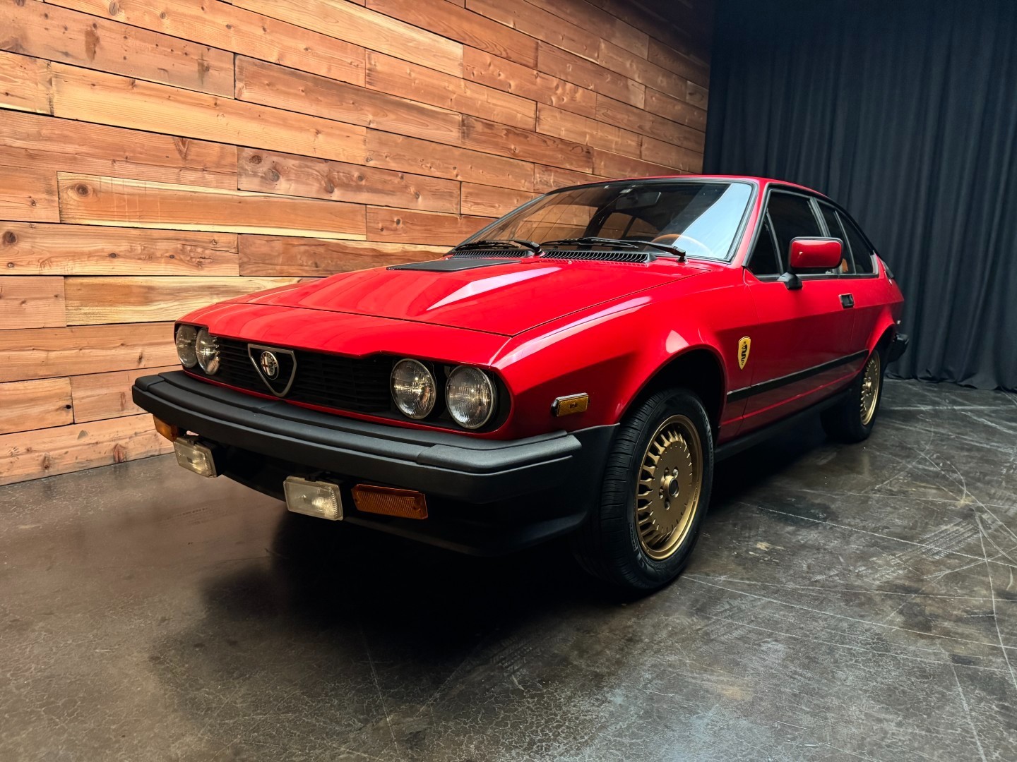 Alfa-Romeo-GTV-1986-8