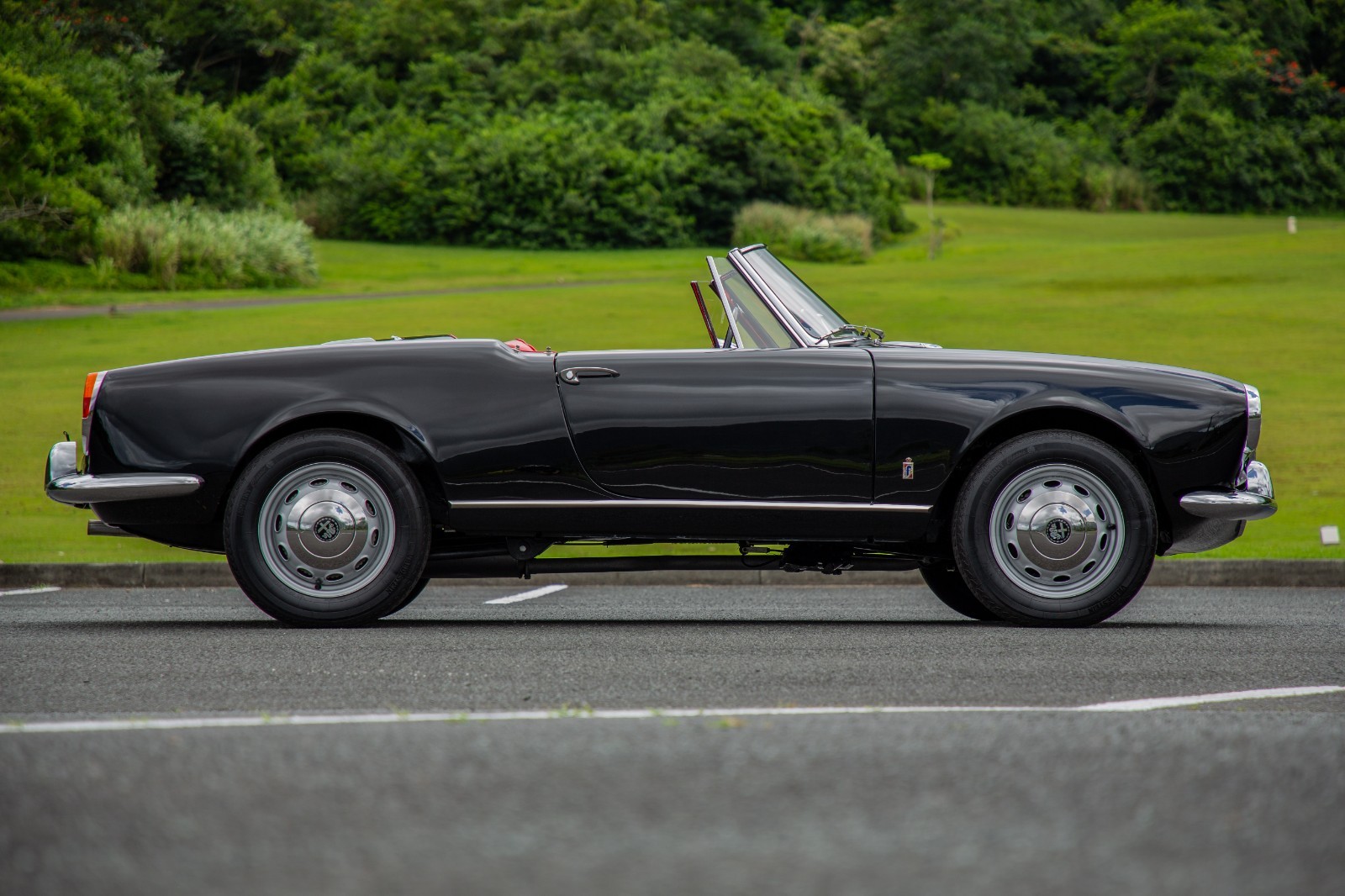 Alfa-Romeo-Giulia-1965-Convertible-22