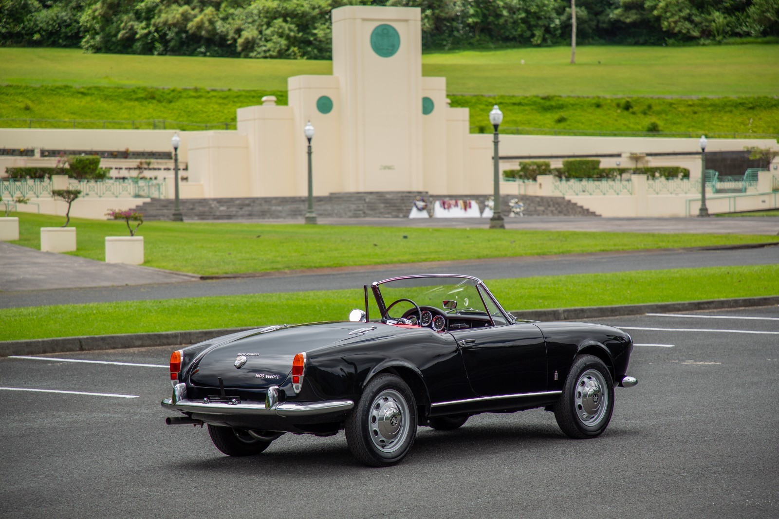 Alfa-Romeo-Giulia-1965-Convertible-23