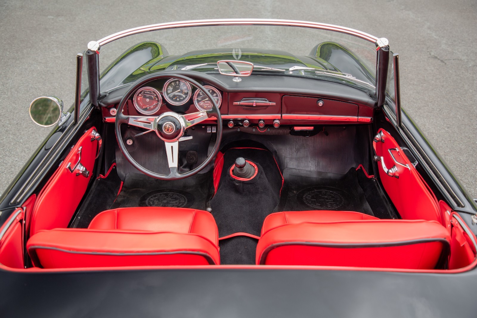 Alfa-Romeo-Giulia-1965-Convertible-30