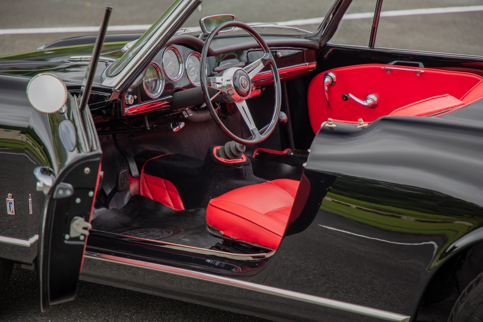 Alfa-Romeo-Giulia-1965-Convertible-32