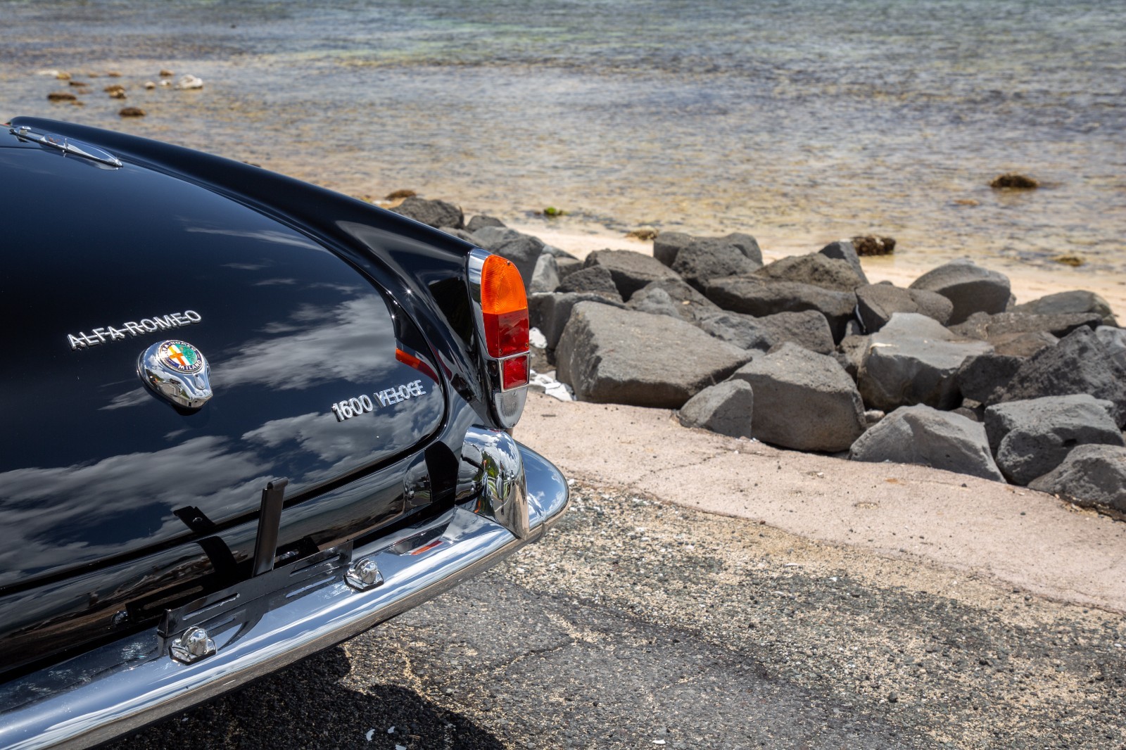 Alfa-Romeo-Giulia-1965-Convertible-8