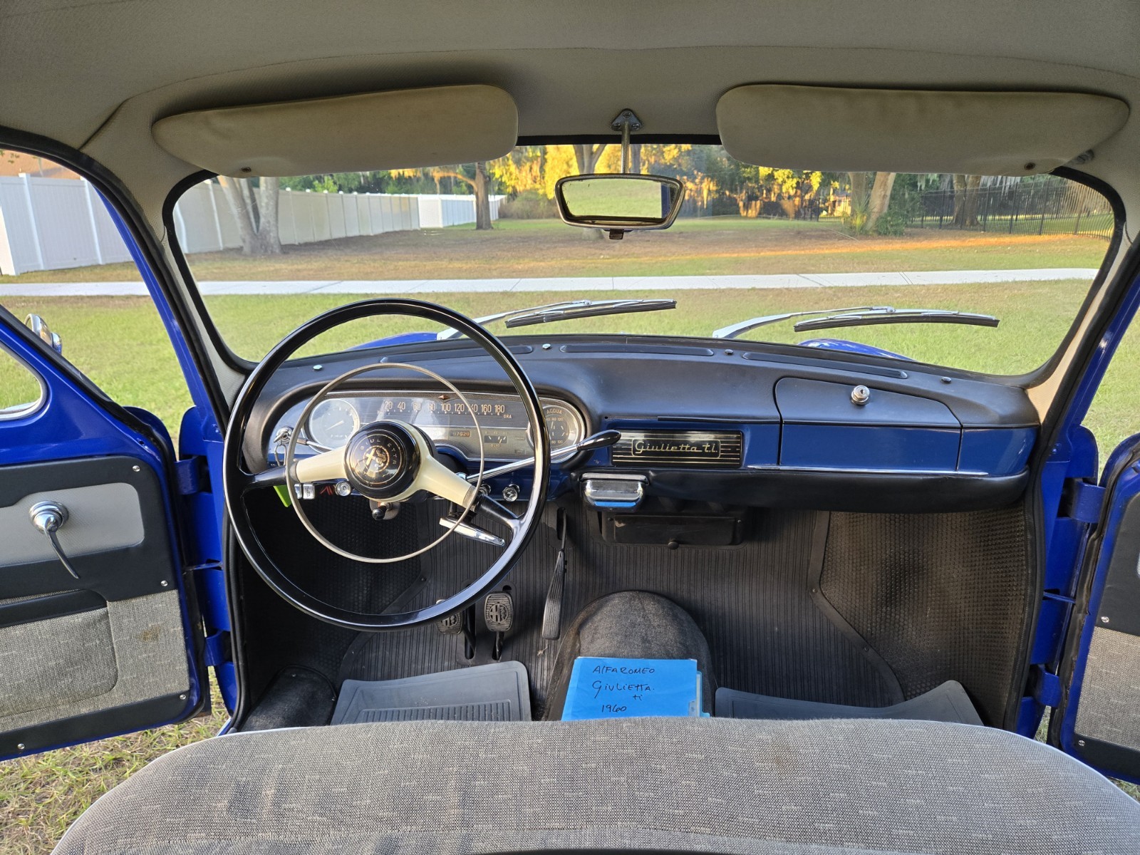 Alfa-Romeo-Giulietta-1960-20