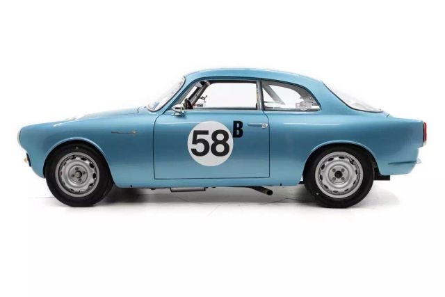 Alfa-Romeo-Guilietta-Sprint-1958-Coupe-1