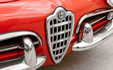 Alfa-Romeo-Spider-1957-Convertible-11