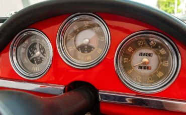 Alfa-Romeo-Spider-1957-Convertible-22