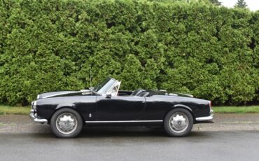 Alfa-Romeo-Spider-1962-Convertible-1