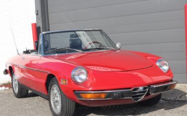 Alfa-Romeo-Spider-1974-1