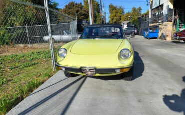 Alfa-Romeo-Spider-1977-Convertible-1
