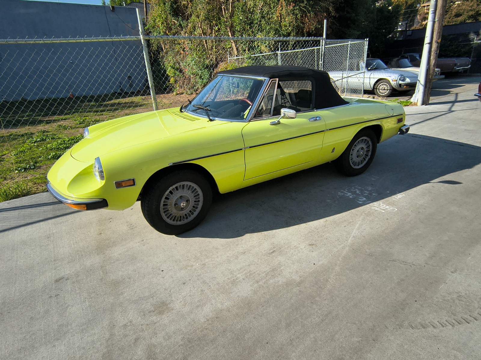 Alfa Romeo Spider 1977 Convertible
