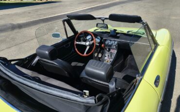 Alfa-Romeo-Spider-1977-Convertible-9