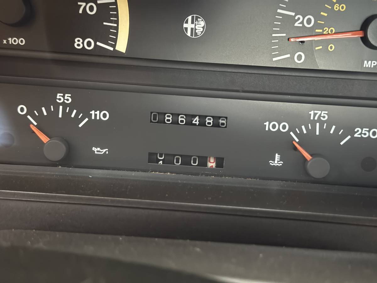 Alfa-romeo-164-1991-7