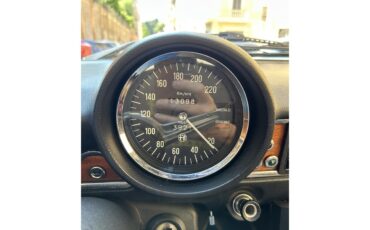 Alfa-romeo-Gta-1300-junior-1971-Burgundy-Alcantara-Beige-10