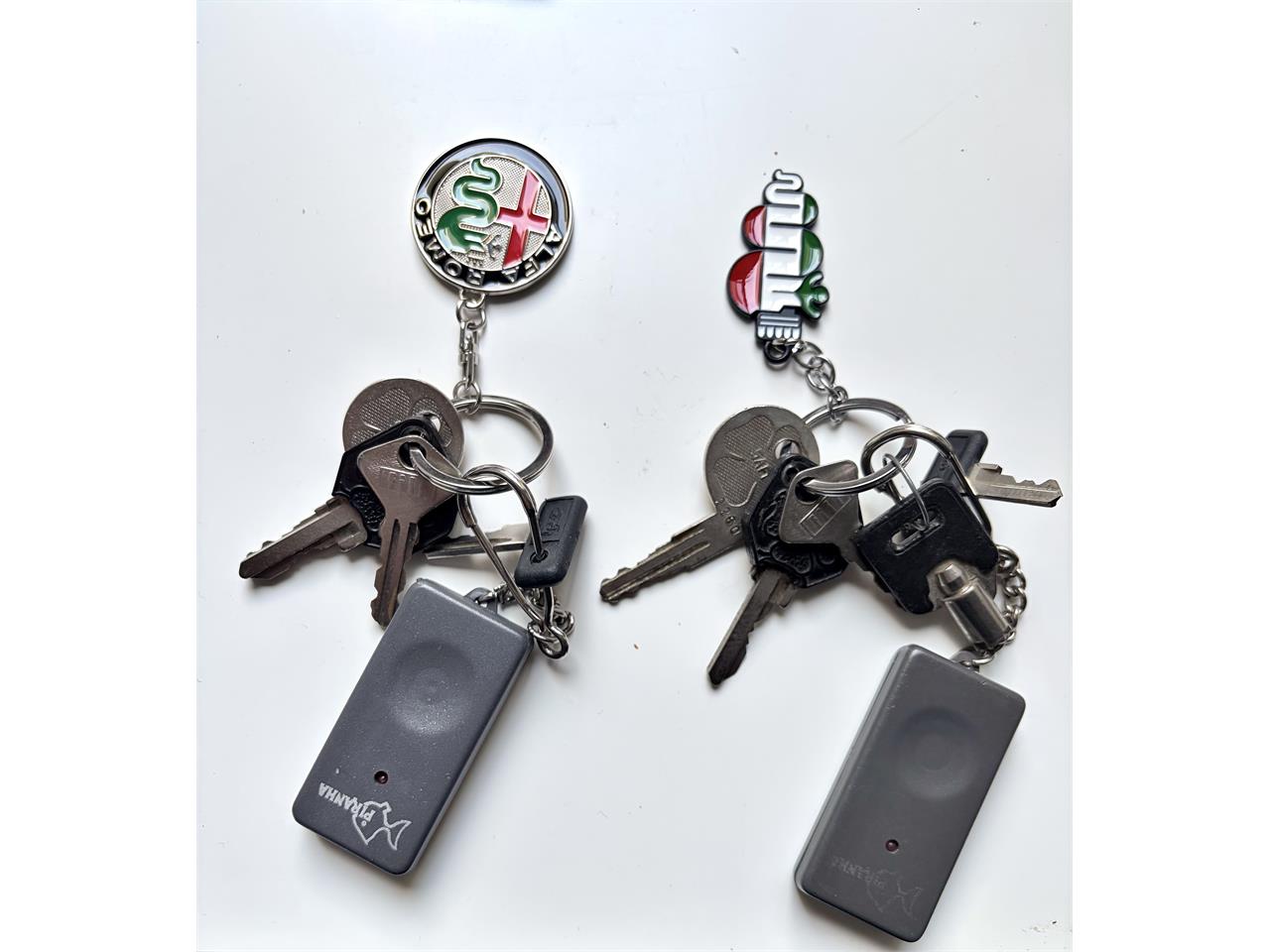 Alfa-romeo-Gta-1300-junior-1971-Burgundy-Alcantara-Beige-23