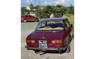 Alfa-romeo-Gta-1300-junior-1971-Burgundy-Alcantara-Beige-25