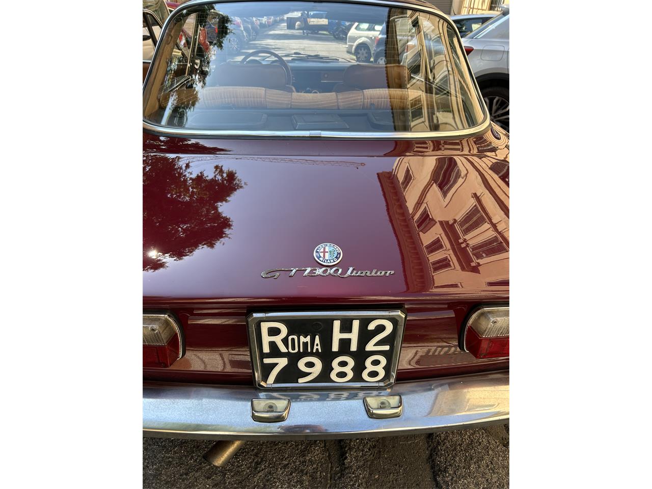 Alfa-romeo-Gta-1300-junior-1971-Burgundy-Alcantara-Beige-26