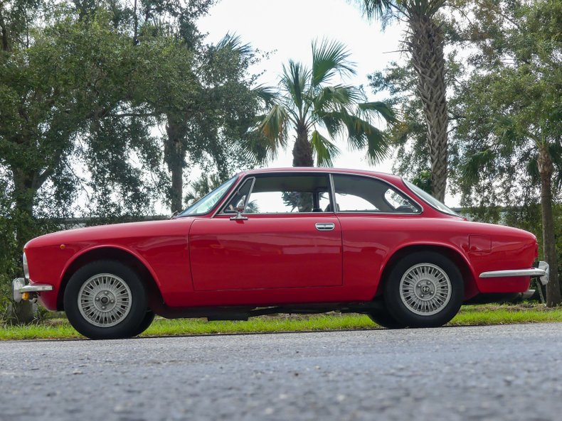 Alfa-romeo-Other-1973-Red-Black-20