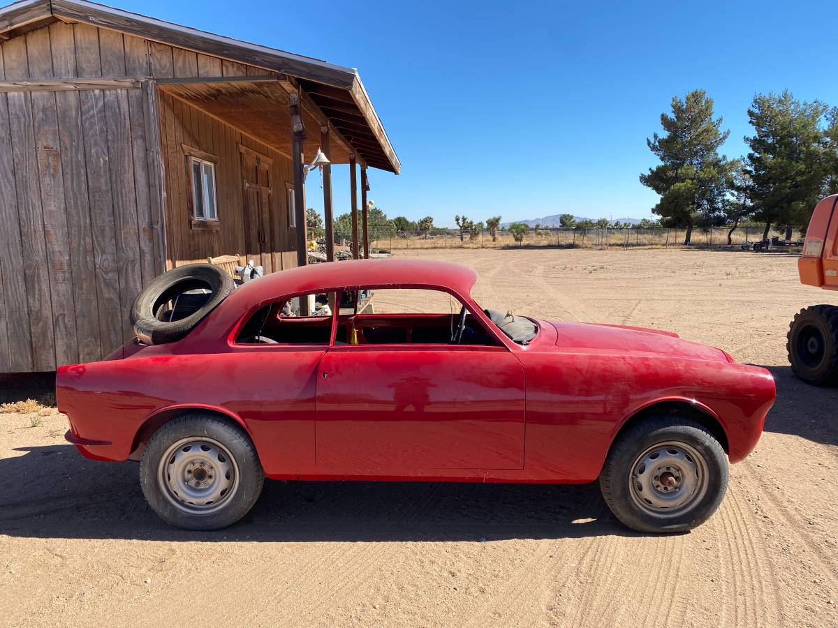 Alfa-romeo-giulietta-sprint-1961-20