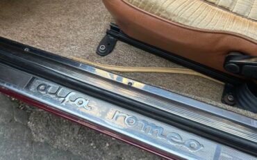 Alfa-romeo-gt-1300-junior-1971-red-16