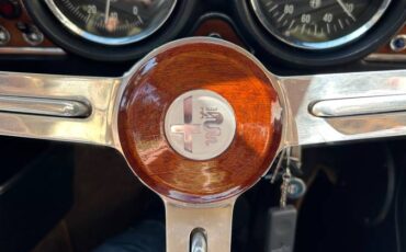 Alfa-romeo-gt-1300-junior-1971-red-22