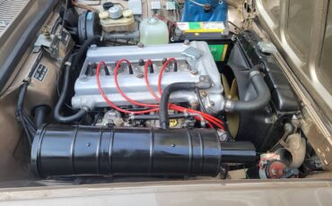 Alfa-romeo-gtv-1972-14