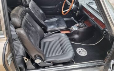 Alfa-romeo-gtv-1972-5
