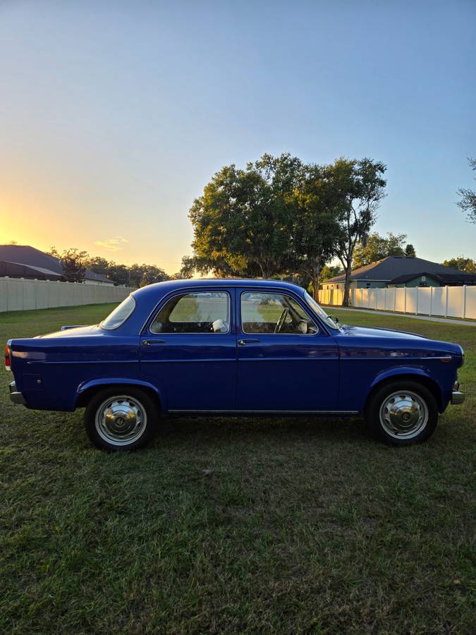 Alfa-romeo-guilietta-1960-blue-11