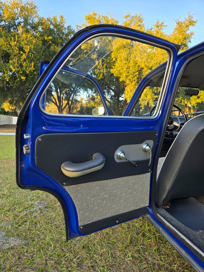 Alfa-romeo-guilietta-1960-blue-14