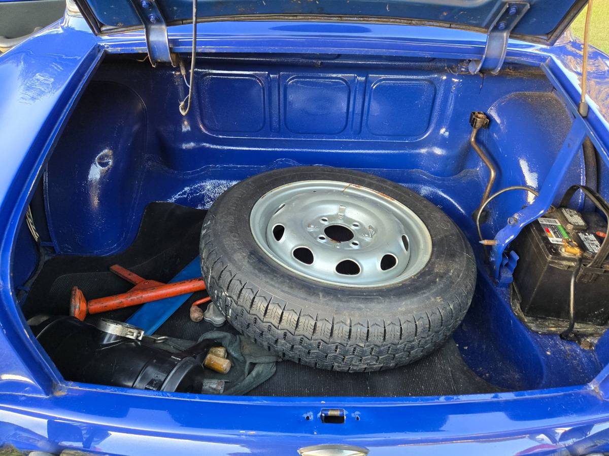 Alfa-romeo-guilietta-1960-blue-22