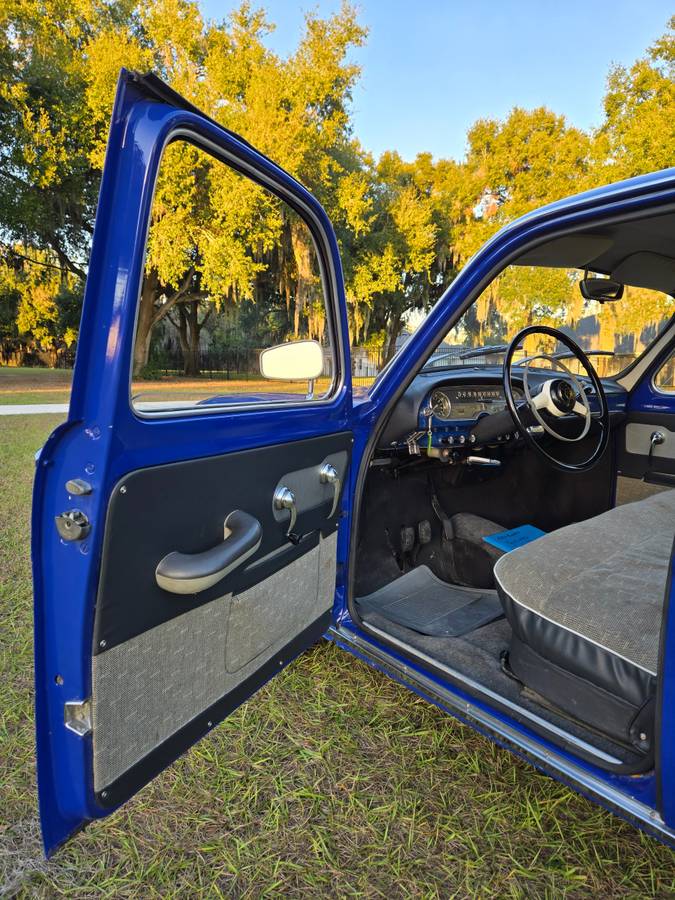 Alfa-romeo-guilietta-1960-blue-4