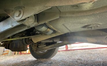 Alfa-romeo-spider-1985-silver-13